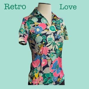 Vintage floral blouse classic mid century colors 1960s 1970s era Mod Brazil XS